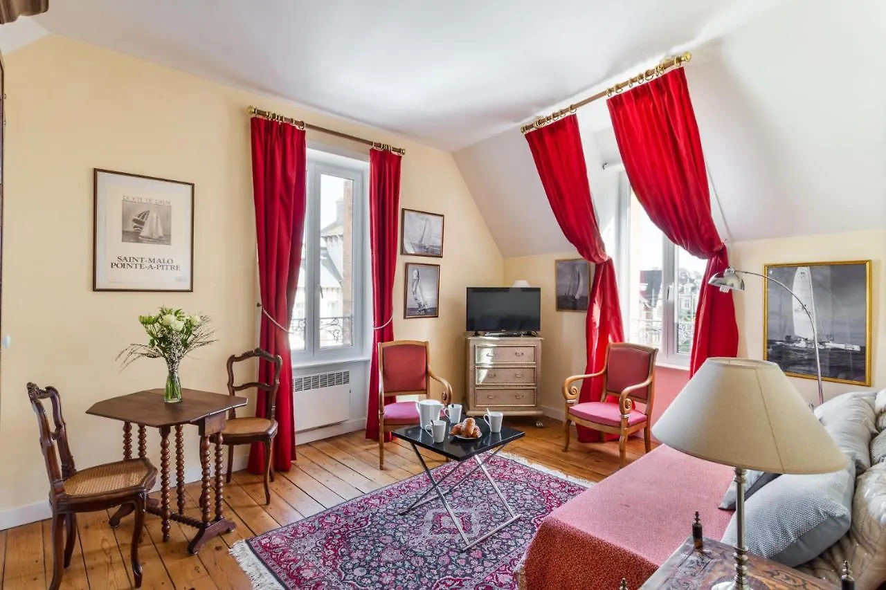 Kereden Location Apartment Saint-Malo France